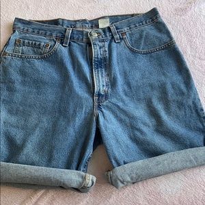Vintage Levi’s 560 high waisted Denim Jean Shorts